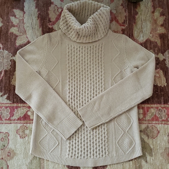Theory sweater